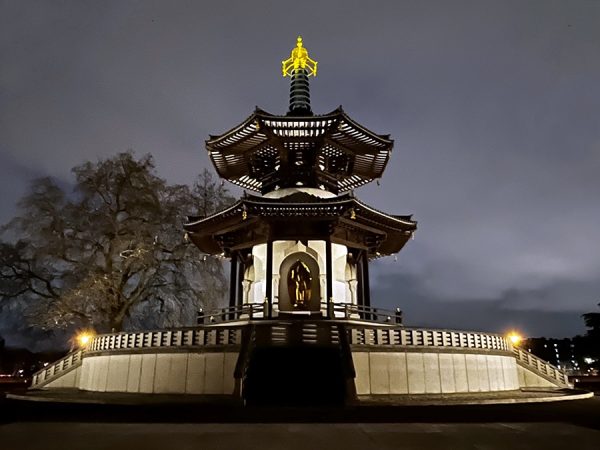London_Peace_Pagoda_1