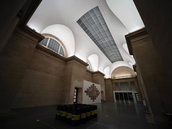 Tate_Britain_Duveen_Galleries_Armadillo_Lighting_ (6)